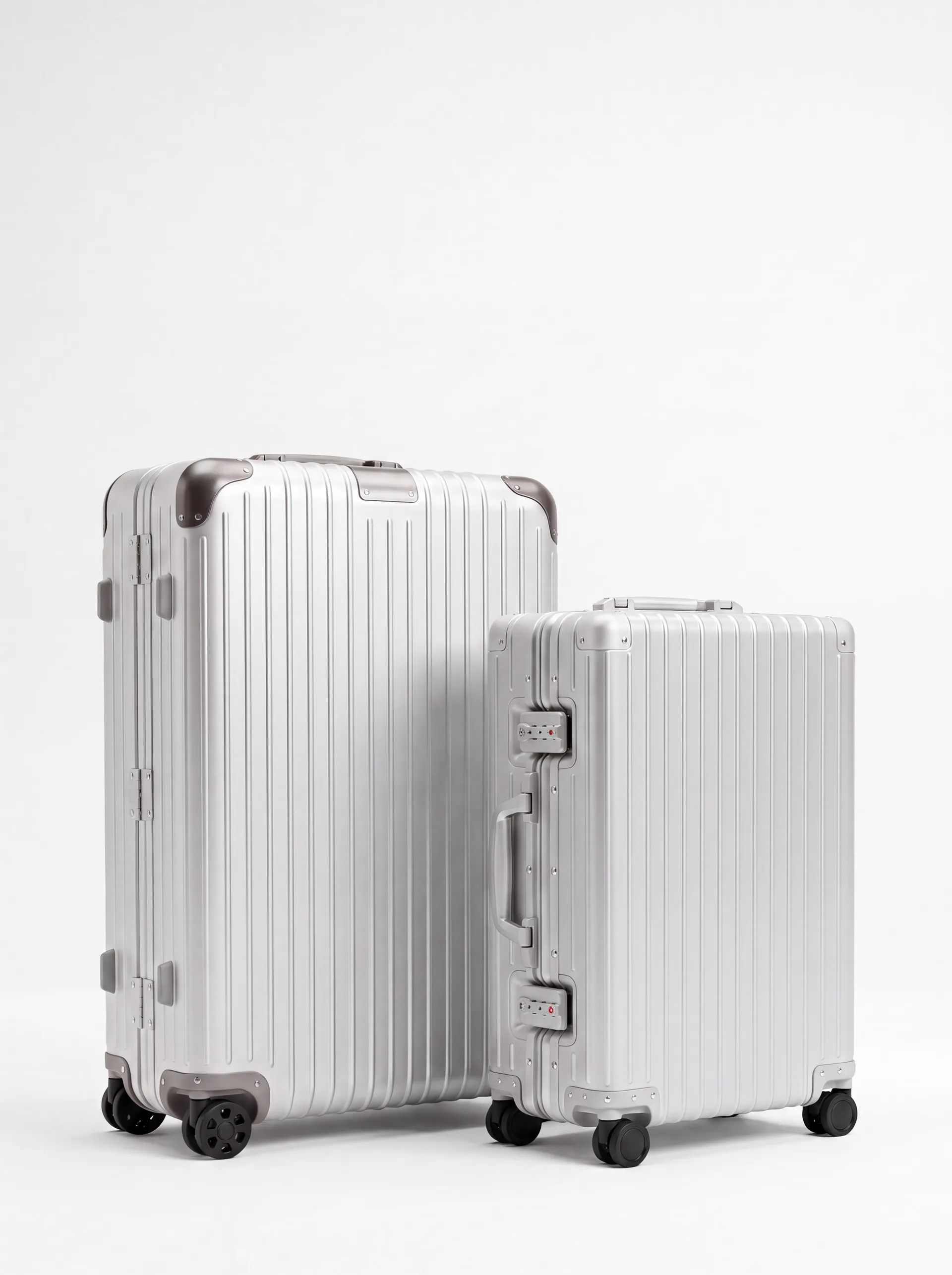 Carrion Voyager and Pathfinder cases